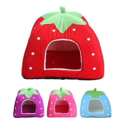Strawberry Hamster House Guinea Pig Hideout Small Animal Bed Hideaway Hide Hut Cage Accessories for Autumn Winter