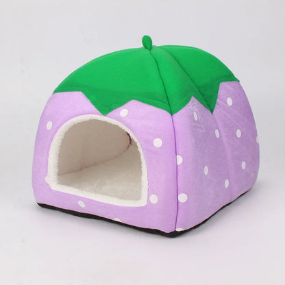 Strawberry Hamster House Guinea Pig Hideout Small Animal Bed Hideaway Hide Hut Cage Accessories for Autumn Winter